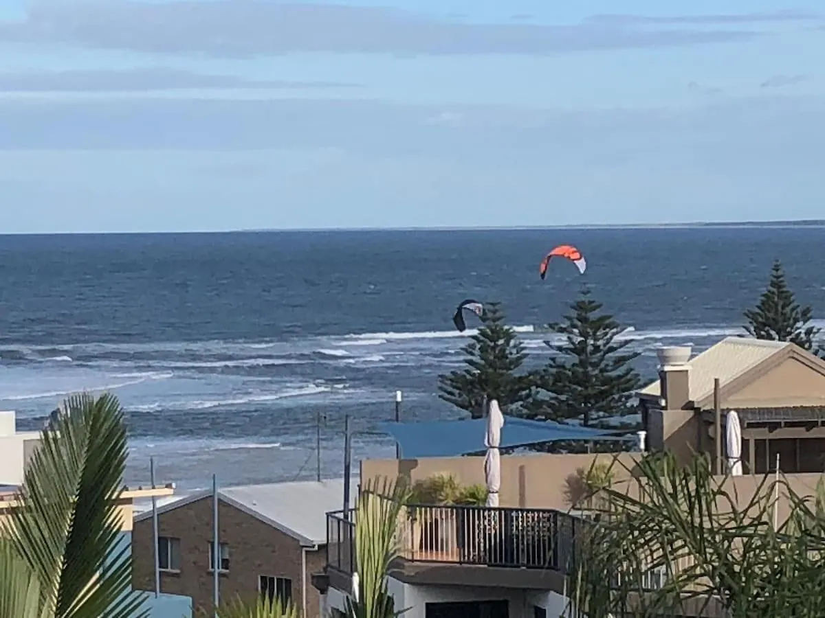 Appartamento Location At Its Best - Ocean Views & Private Rooftop Caloundra